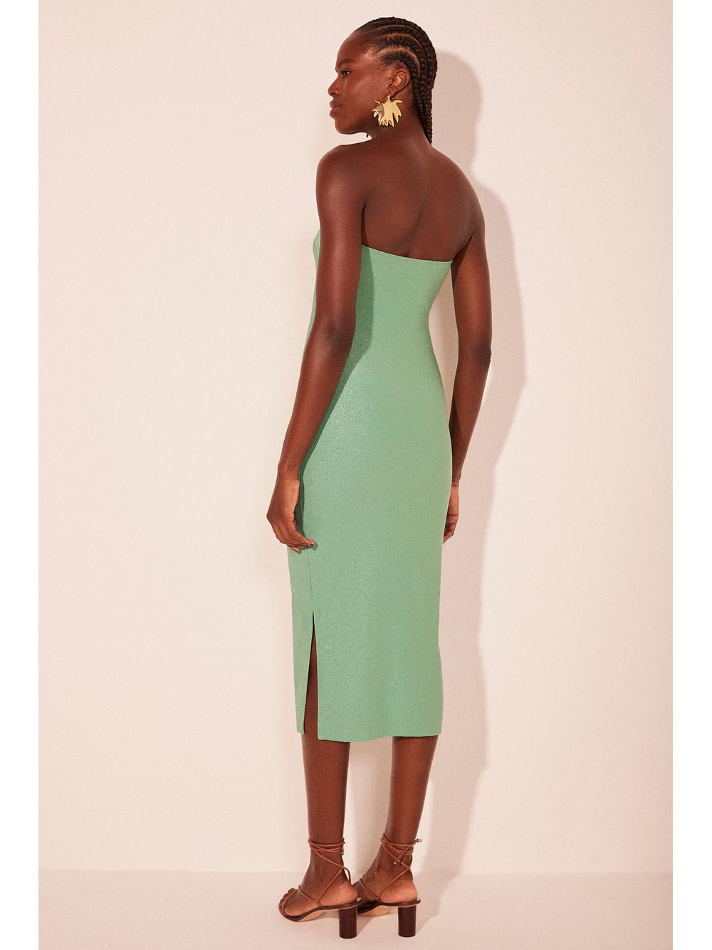 Água de Coco — Vestido Midi Sândalo