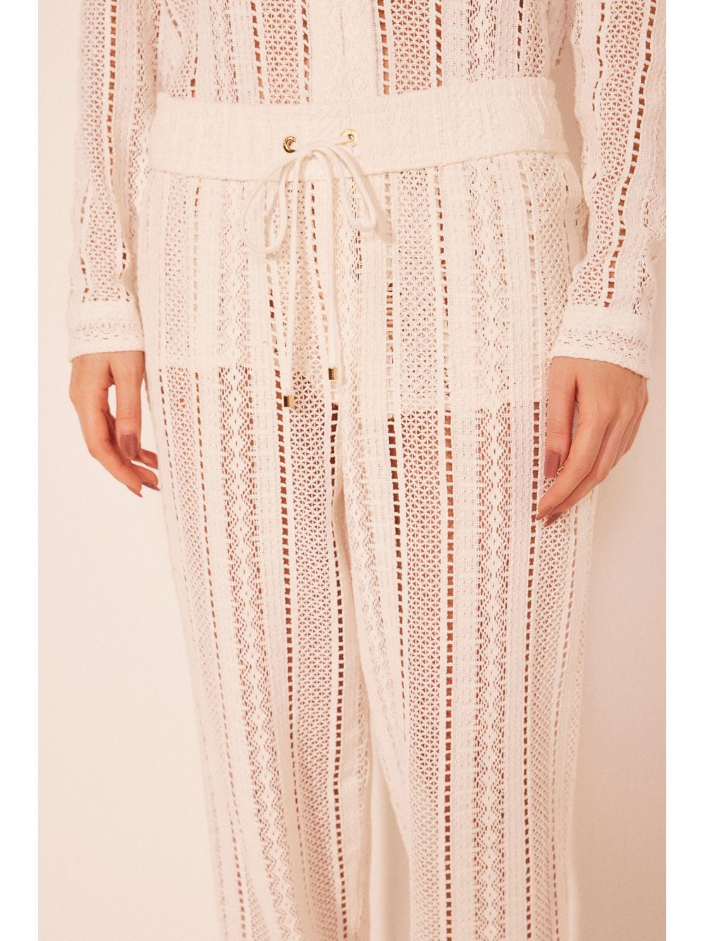 Água de Coco — Calça Baggy Relento Off White