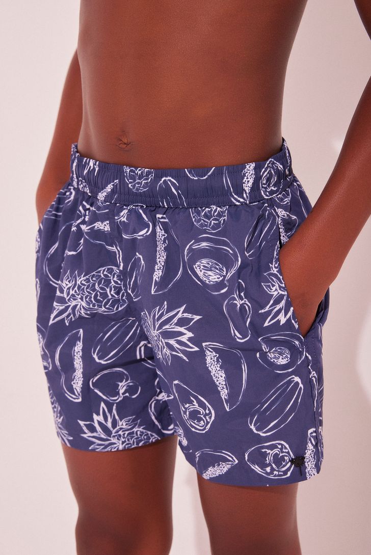 short-infantil-praia-frutas-outline-142279_2