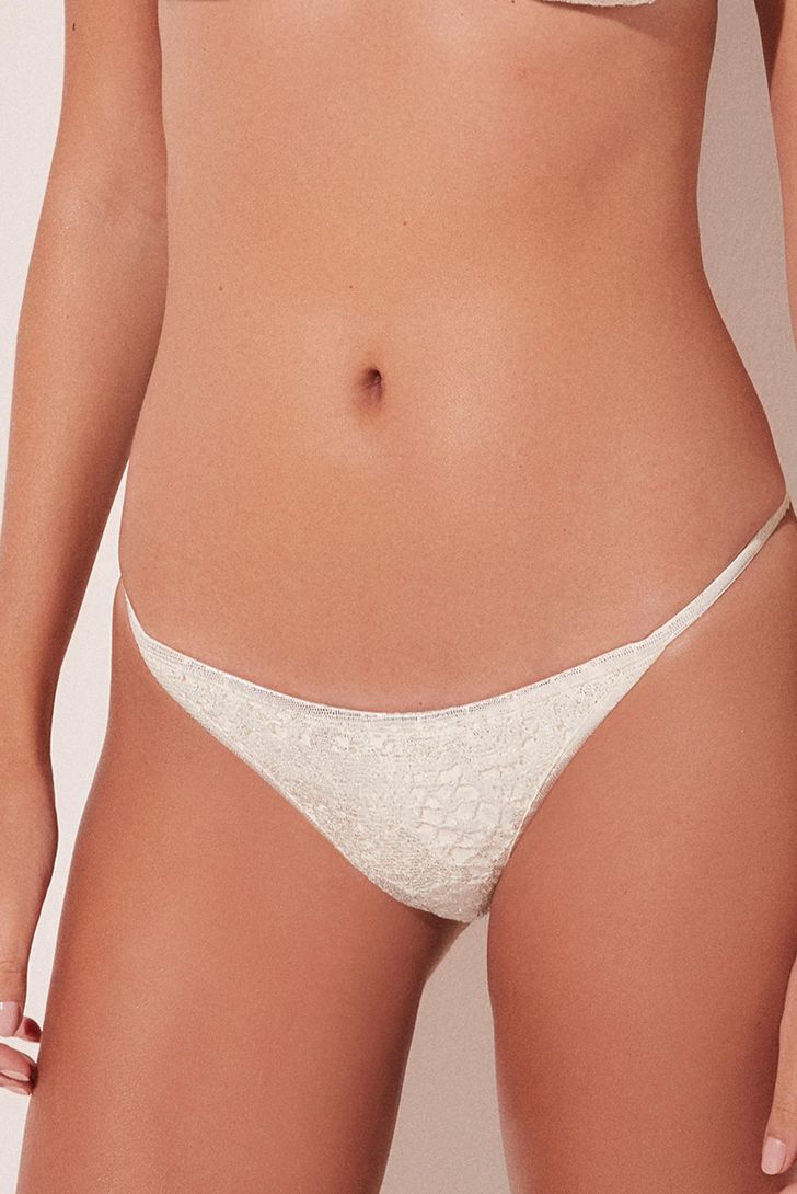 biquini-calcinha-lateral-fina-renda-reluzente-136460_2