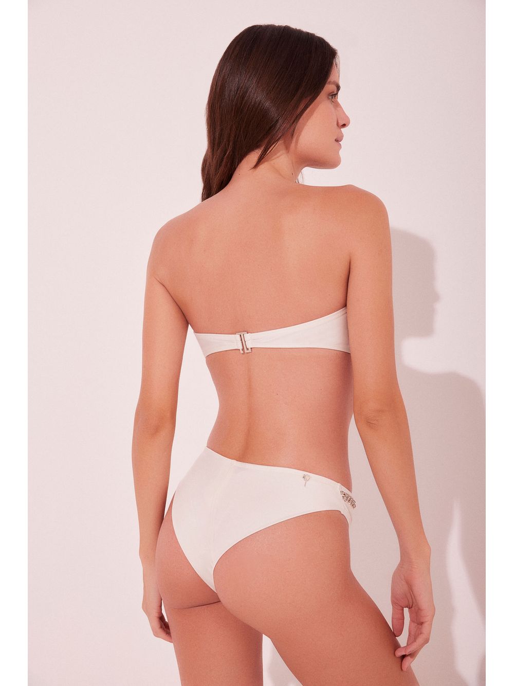 Água de Coco — Biquíni Calcinha Asa Delta Poá Off White