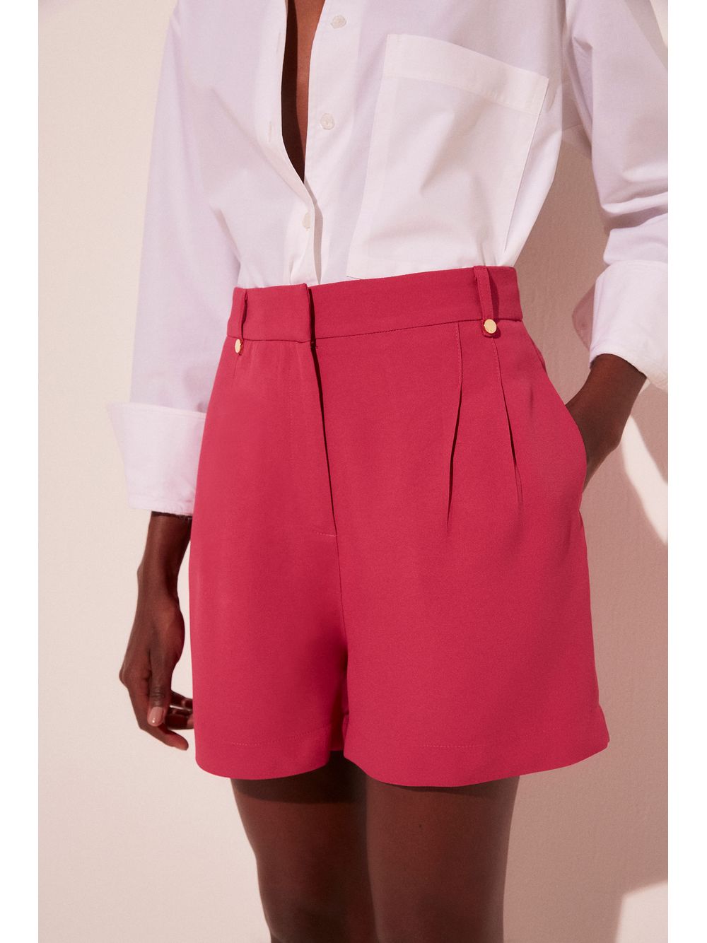 Água de Coco — Short Cintura Alta Petalas Rosa