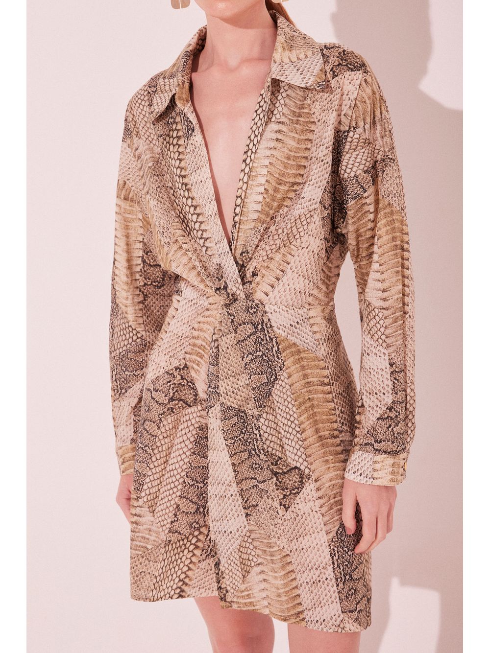 Água de Coco — Vestido Curto Cobra
