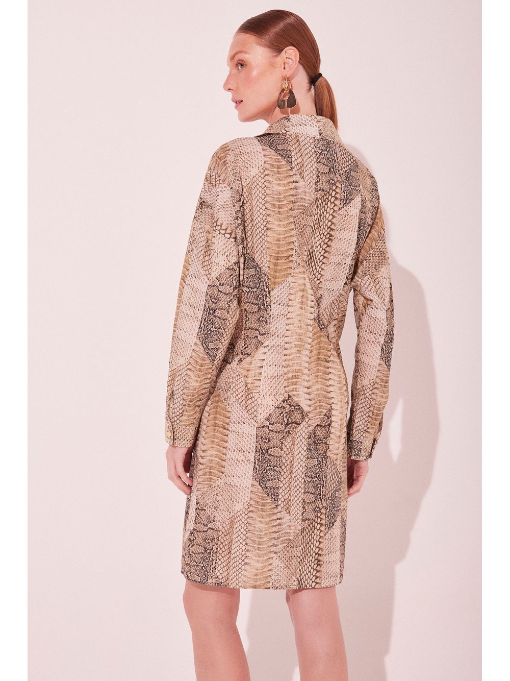 Água de Coco — Vestido Curto Cobra
