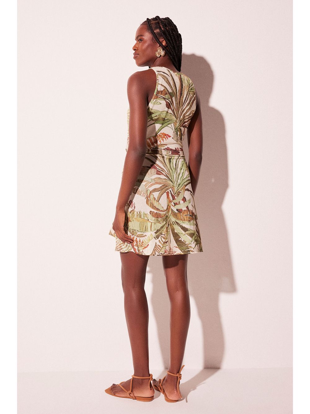 Água de Coco — Vestido Curto Sombra