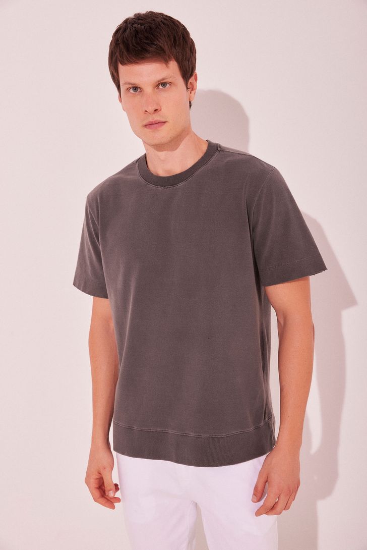 camiseta-manga-curta-noite-141910_1