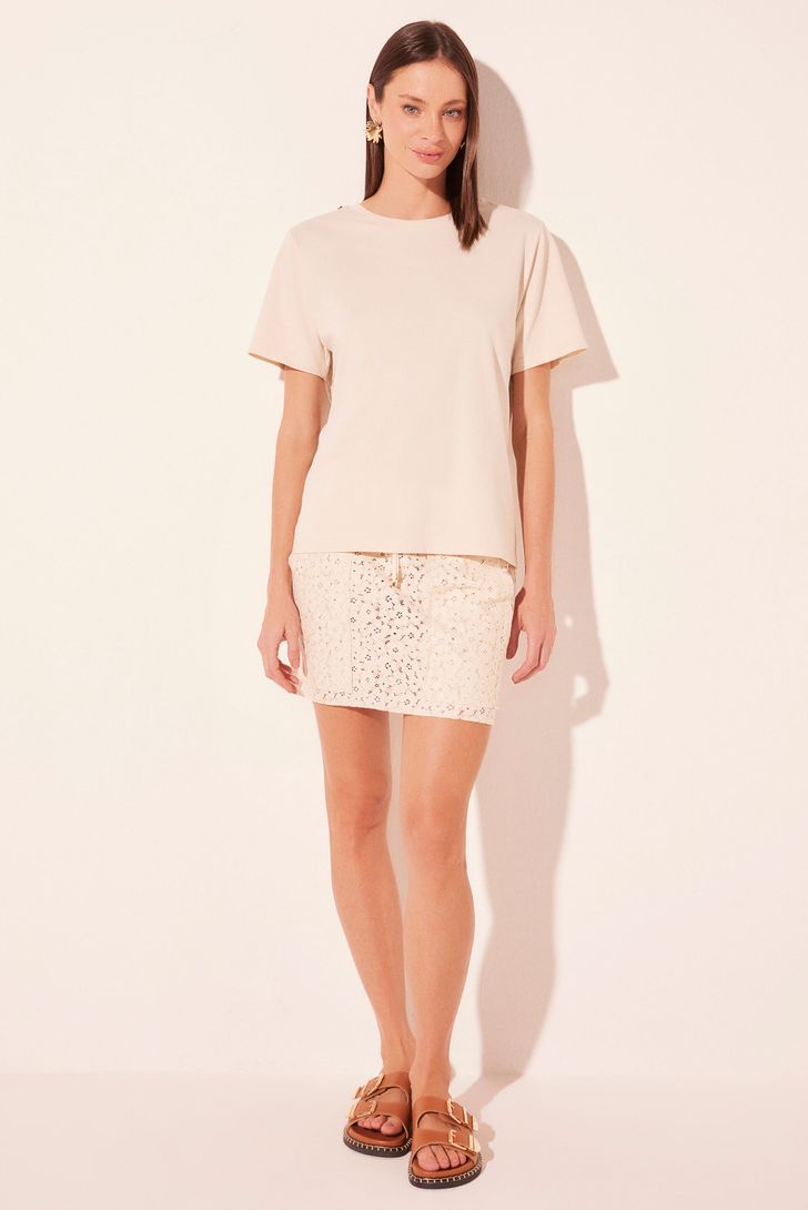 camiseta-manga-curta-sopro-off-white-150812_1