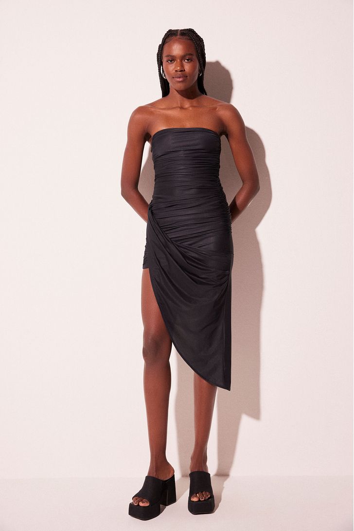vestido-curto-essencial-144593_2