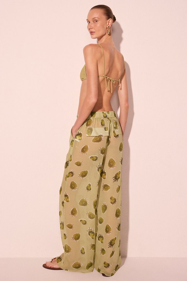 calca-reta-morangos-e6975a2720-152844_2