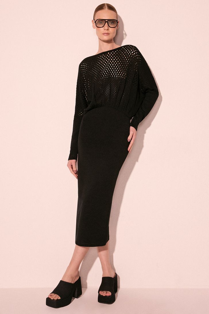 vestido-midi-ampulheta-preto-e6396a2840-151450_1