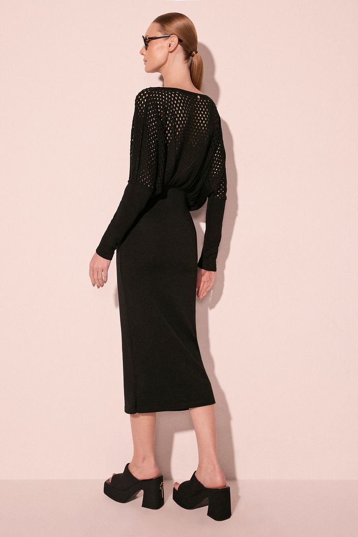 vestido-midi-ampulheta-preto-e6396a2840-151450_2