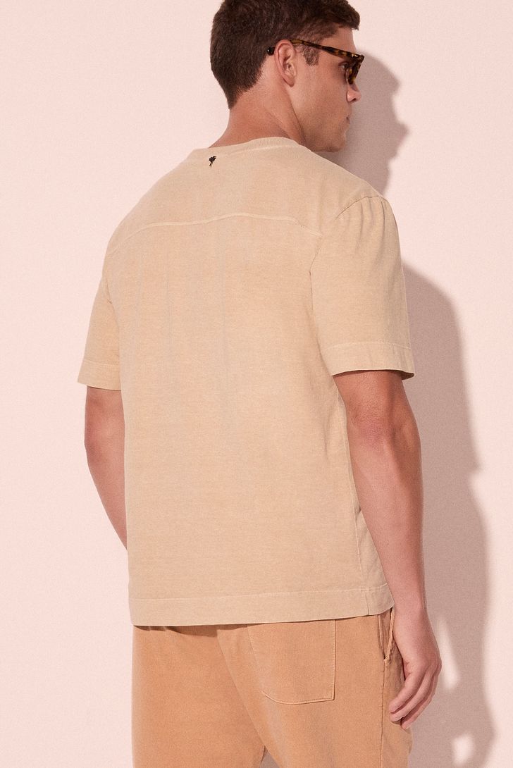 camiseta-manga-curta-balmy-bege-r1058a2780-151722_3