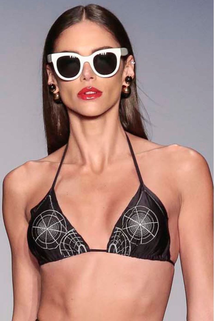 biquini-sutia-cortina-mickey-3d-104122_2