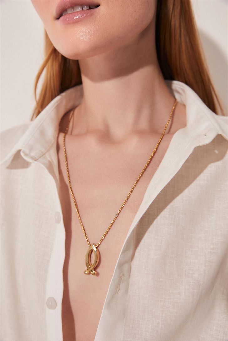 colar-corrente-metais-reluzentes-136121_2