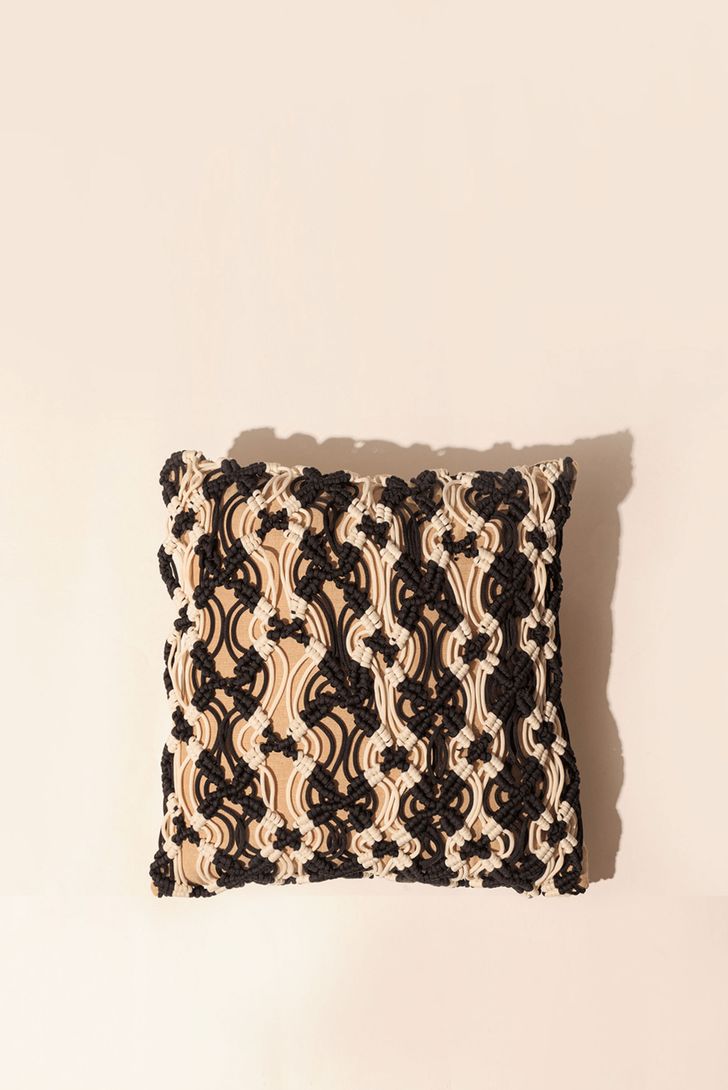 almofada-macrame-trancas-97817_1
