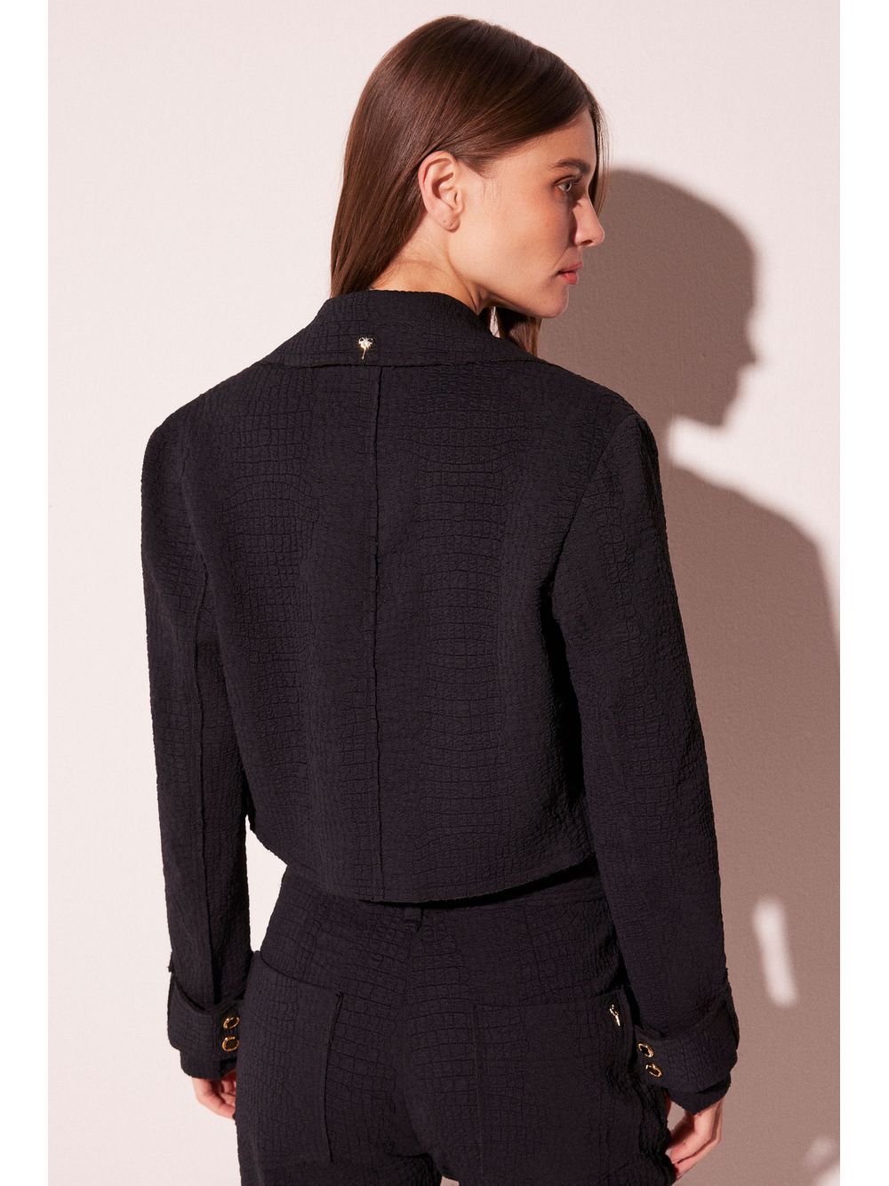 Água de Coco — Jaqueta Cropped Croco