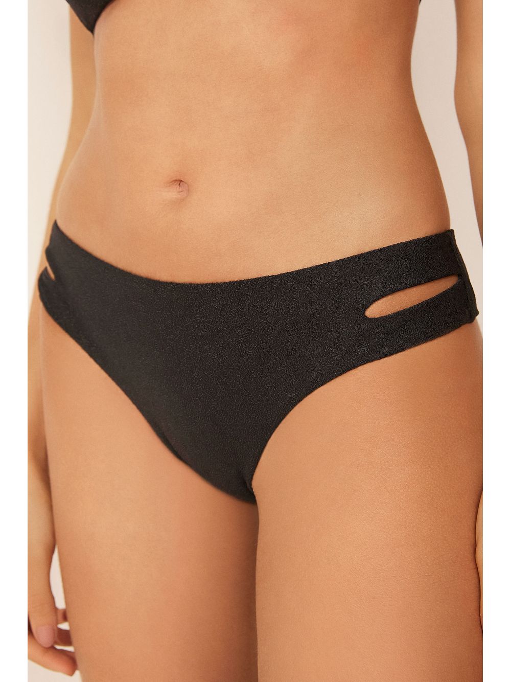 Água de Coco — Biquíni Calcinha Lateral Média Âncora Preto
