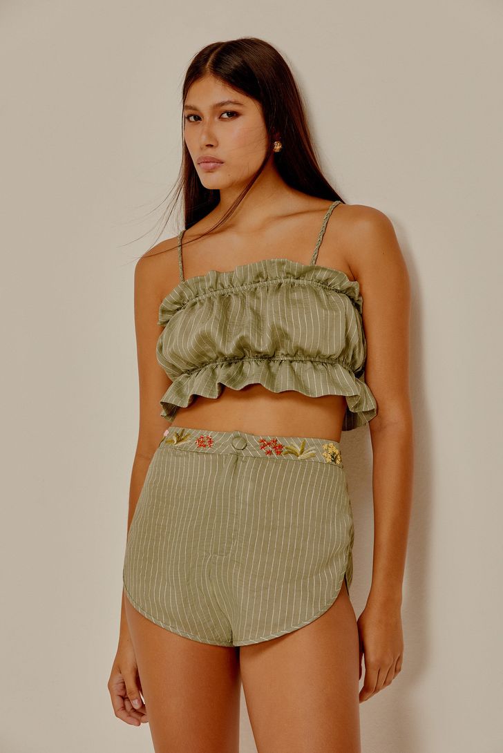 short-barra-arredondada-capim-limao-123952_1