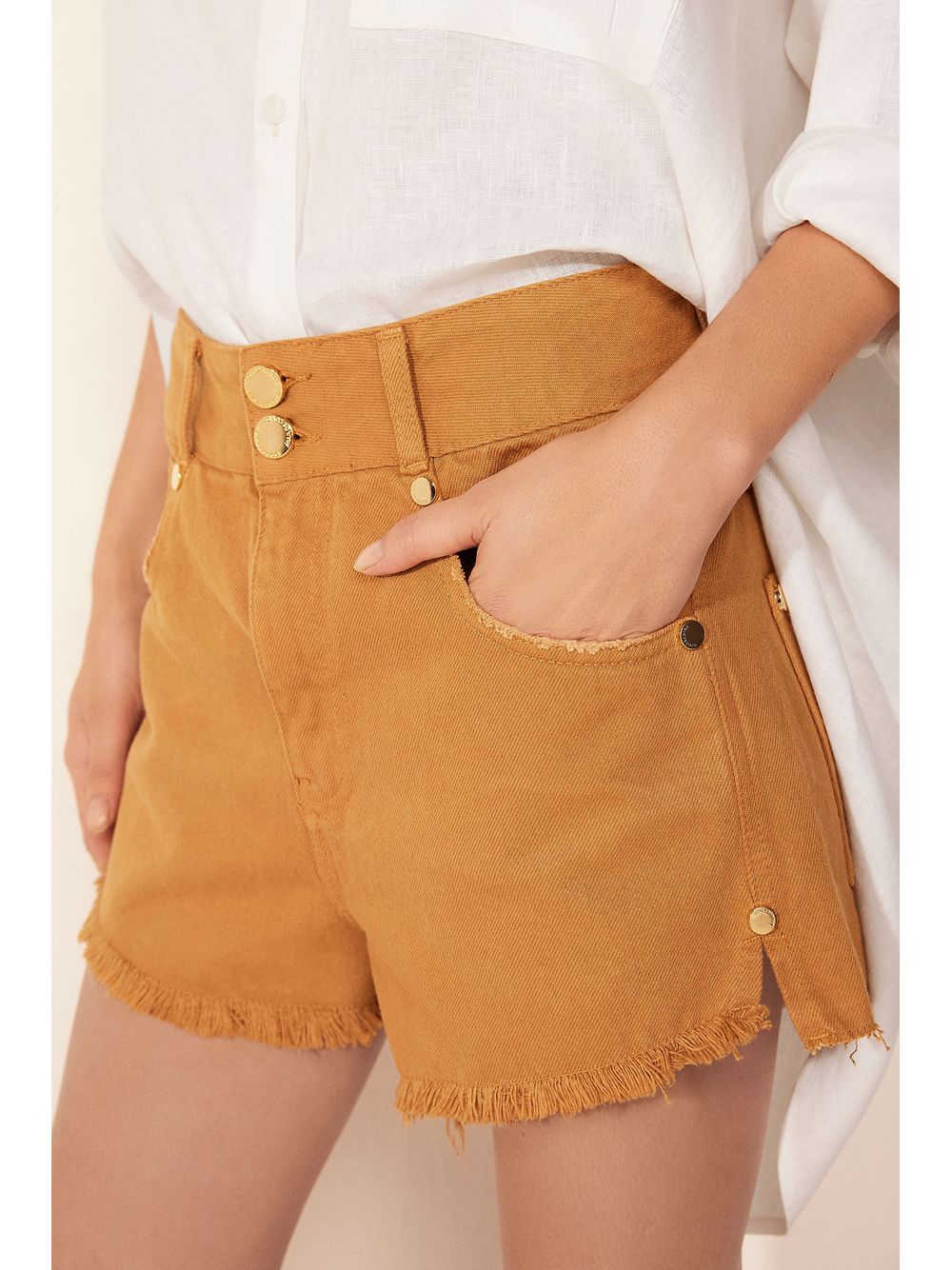 Água de Coco — Short Jeans Coral Marrom