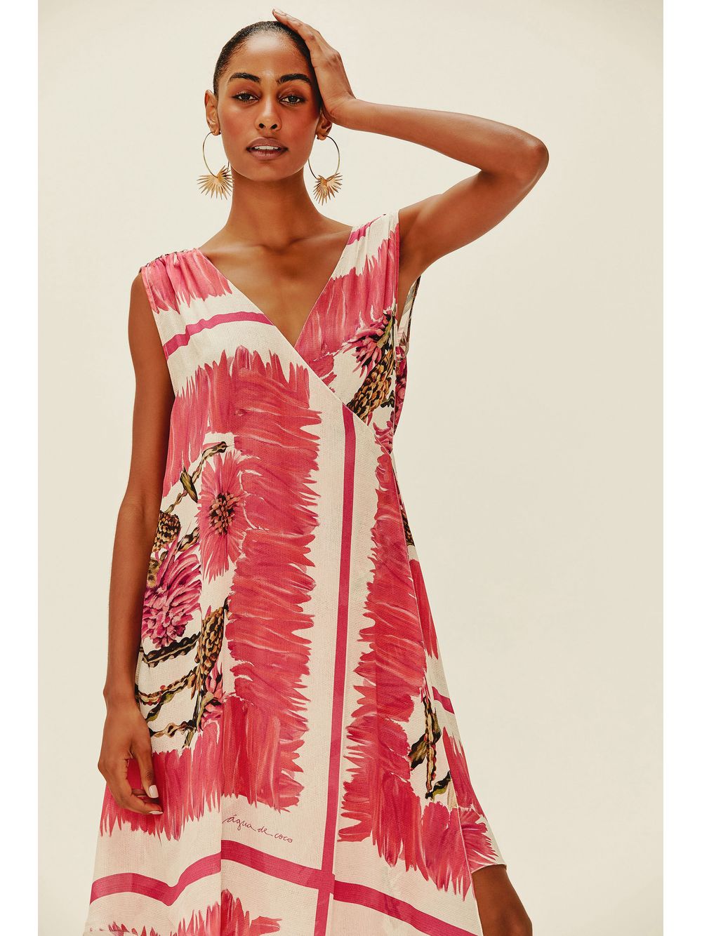 Água de Coco — Vestido Longo Transpassado Quadro Gérberas