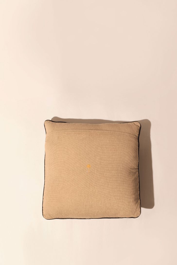 almofada-bordada-abacaxi-98588_2