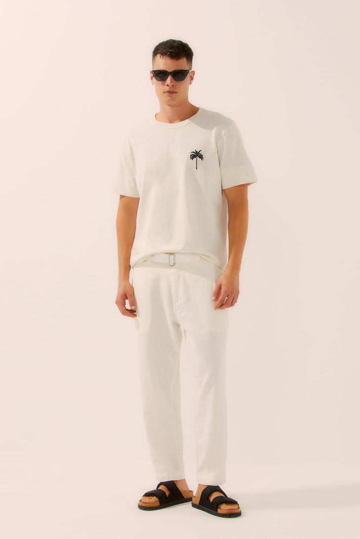 camiseta-manga-curta-com-bordado-pedra-do-arpoador-132887_4