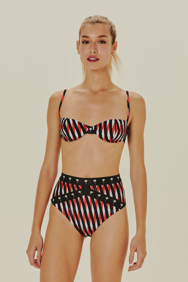 biquini-calcinha-hot-pants-netflix-126693_1