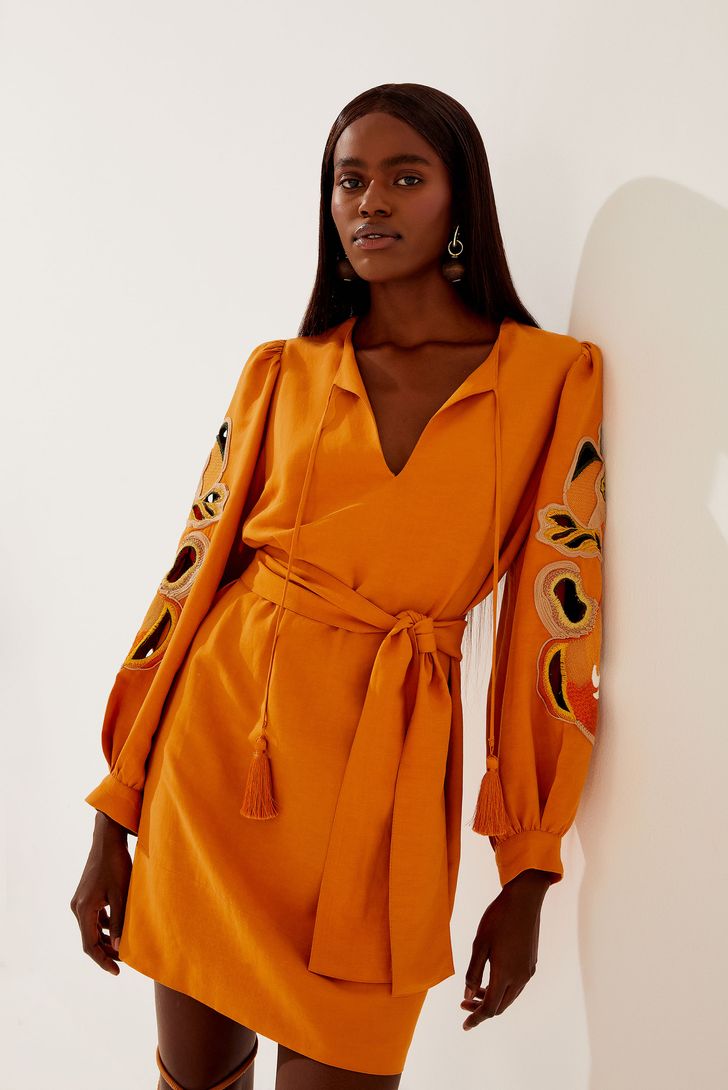 vestido-curto-faixa-caju-bordado-130355_4