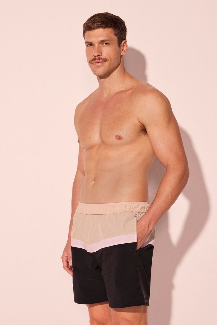 short-praia-raizes-153163_2