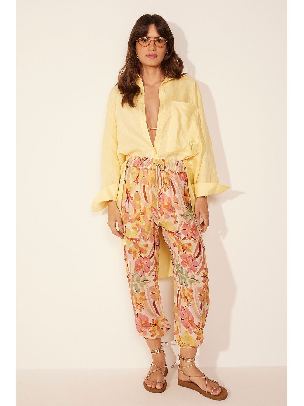 Água de Coco — Calça Baggy Arte Floral