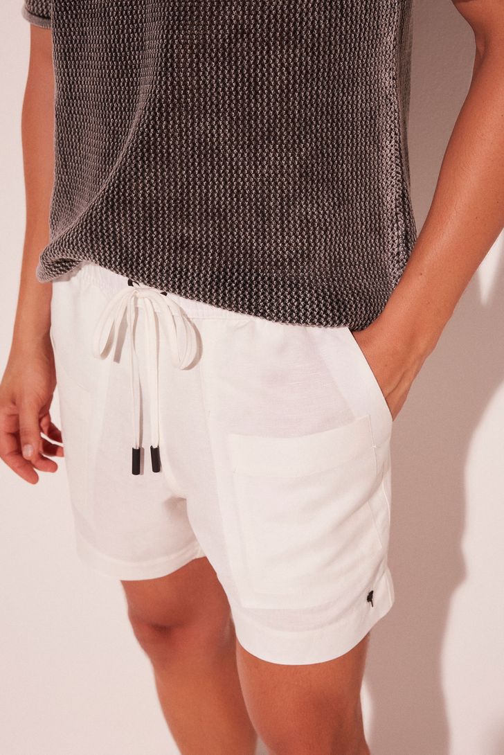 short-casual-flora-solar-138964_2