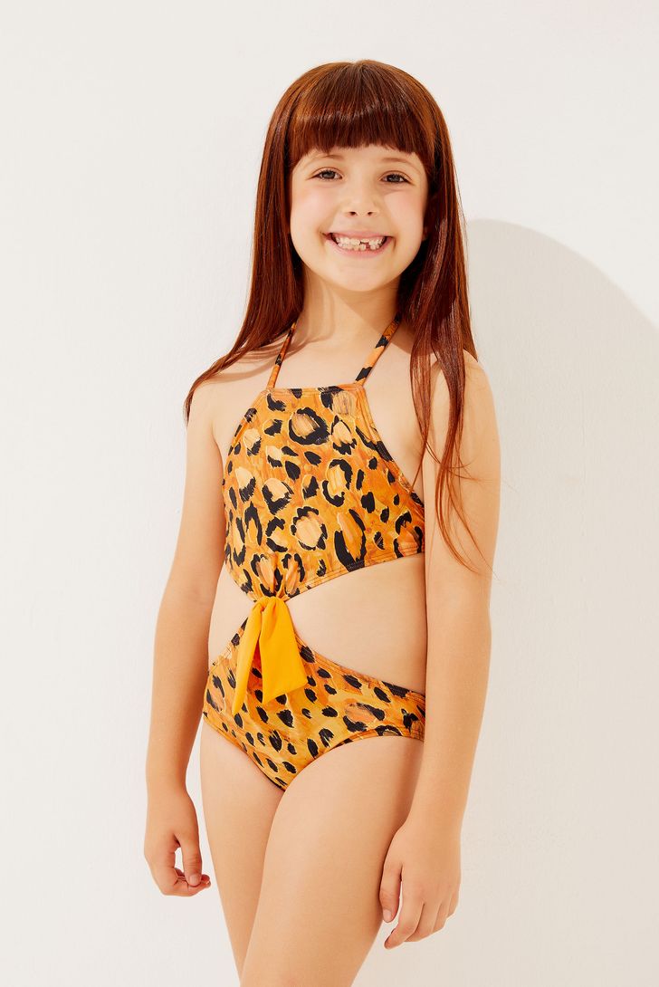 maio-infantil-engana-mamae-onca-130416_1