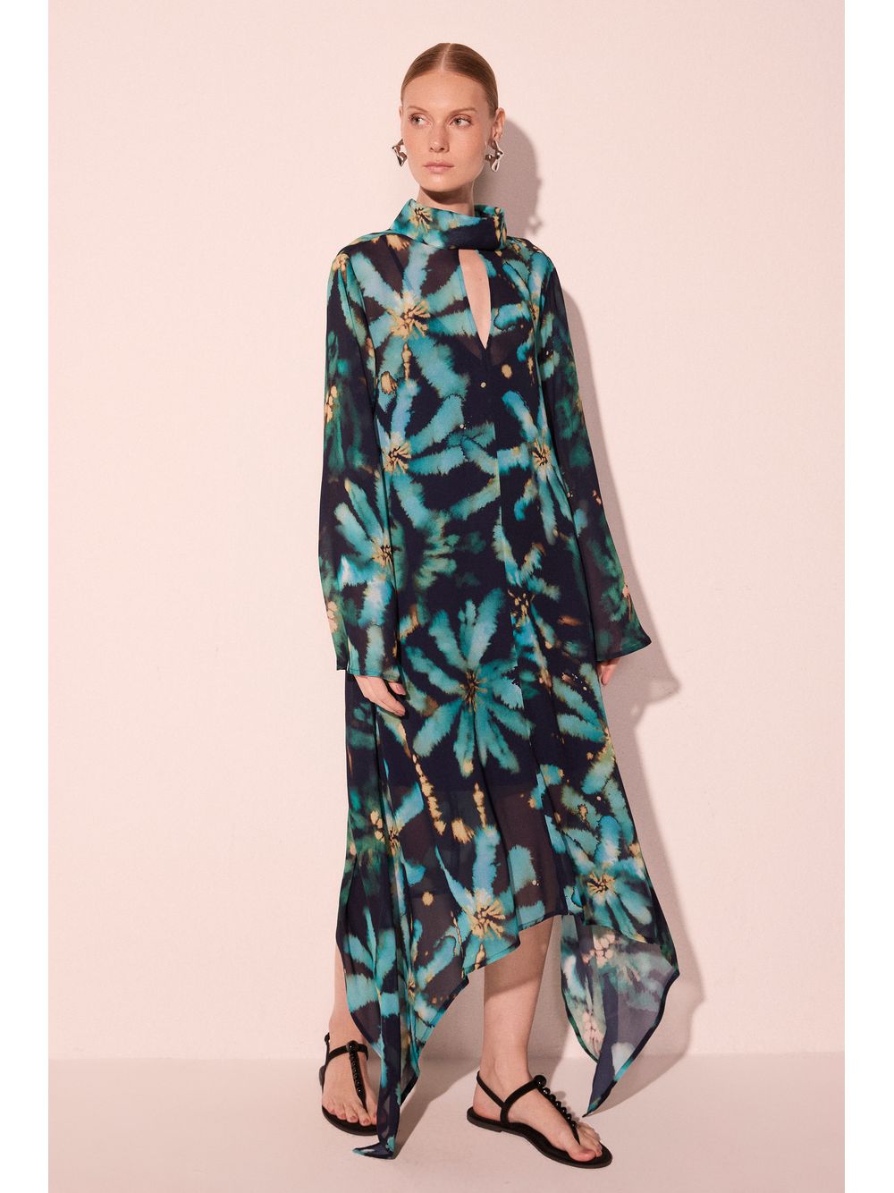 Água de Coco — Vestido Midi Aster