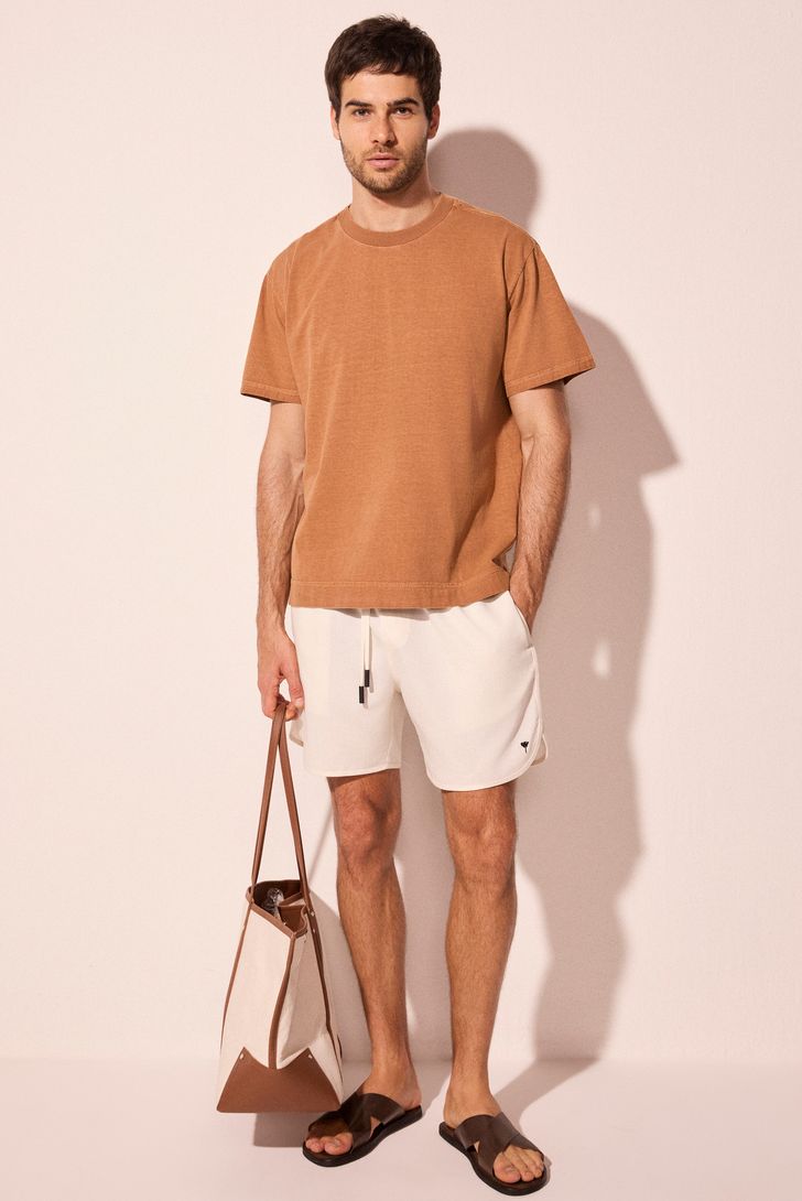 camiseta-manga-curta-oversized-cascalho-marrom-153963_1