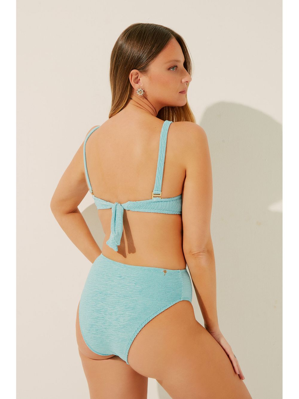 Água de Coco — Biquíni Calcinha Hot Pants Hortênsias
