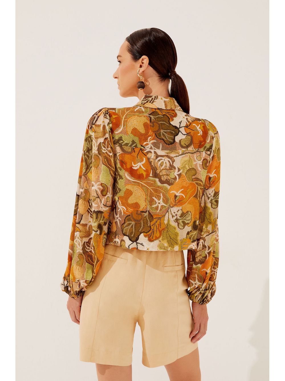 Água de Coco — Camisa Manga Longa Cropped Caju