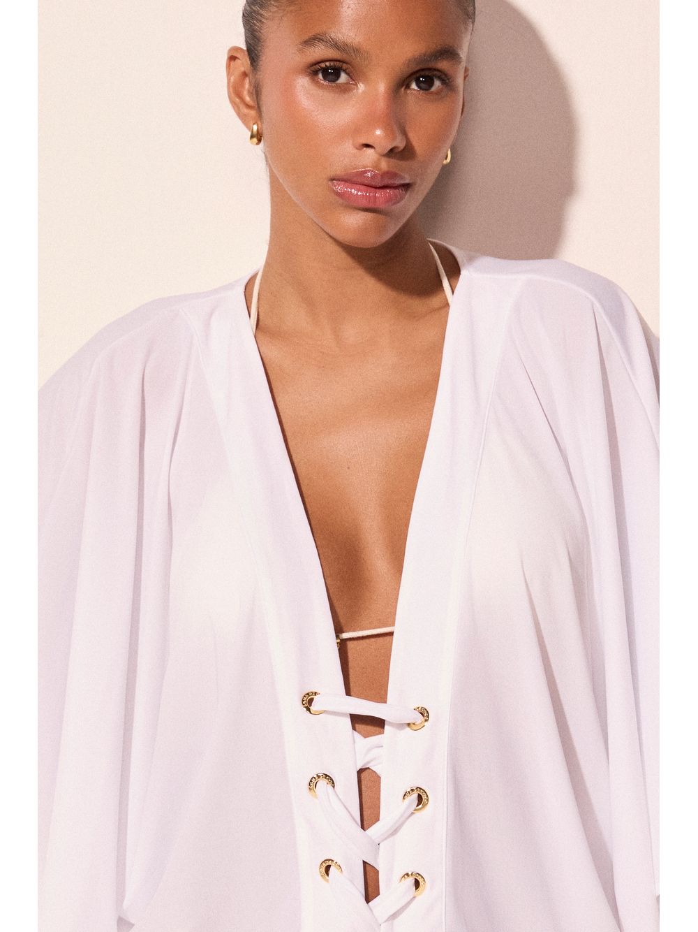 Água de Coco — Capa Curta Com Amarração Berloque Off White