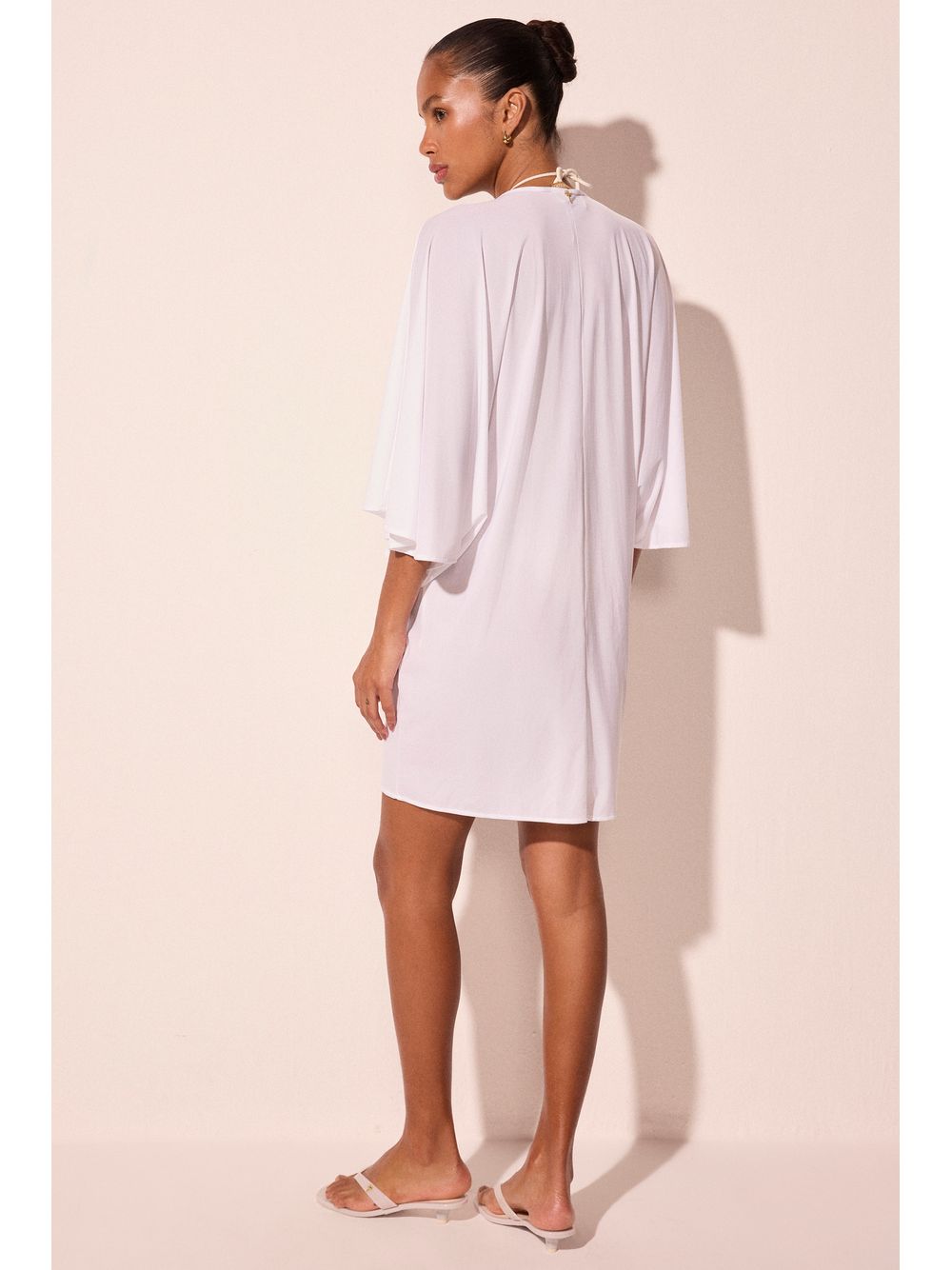 Água de Coco — Capa Curta Com Amarração Berloque Off White