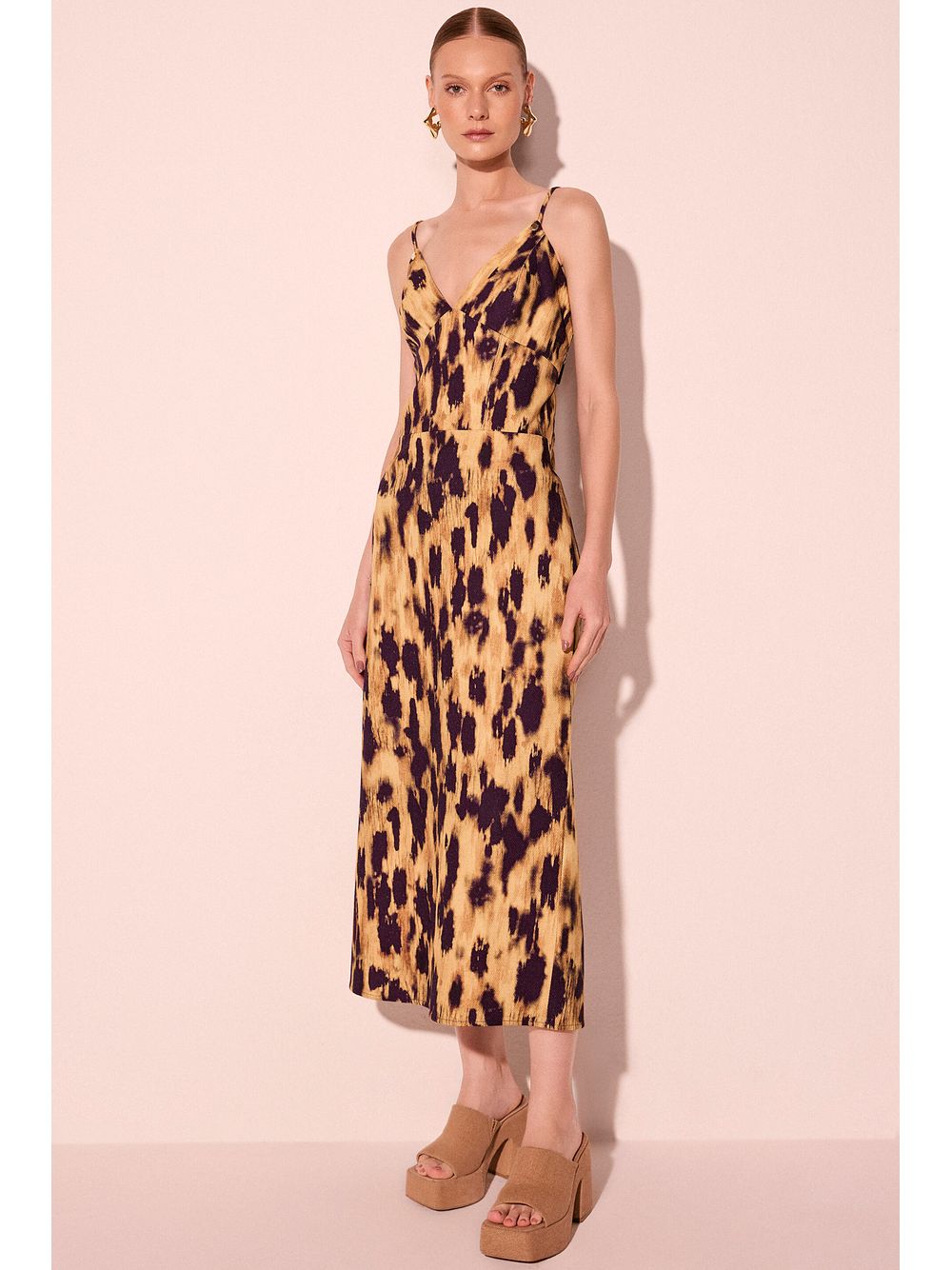 Água de Coco — Vestido Midi Alças Zéfi