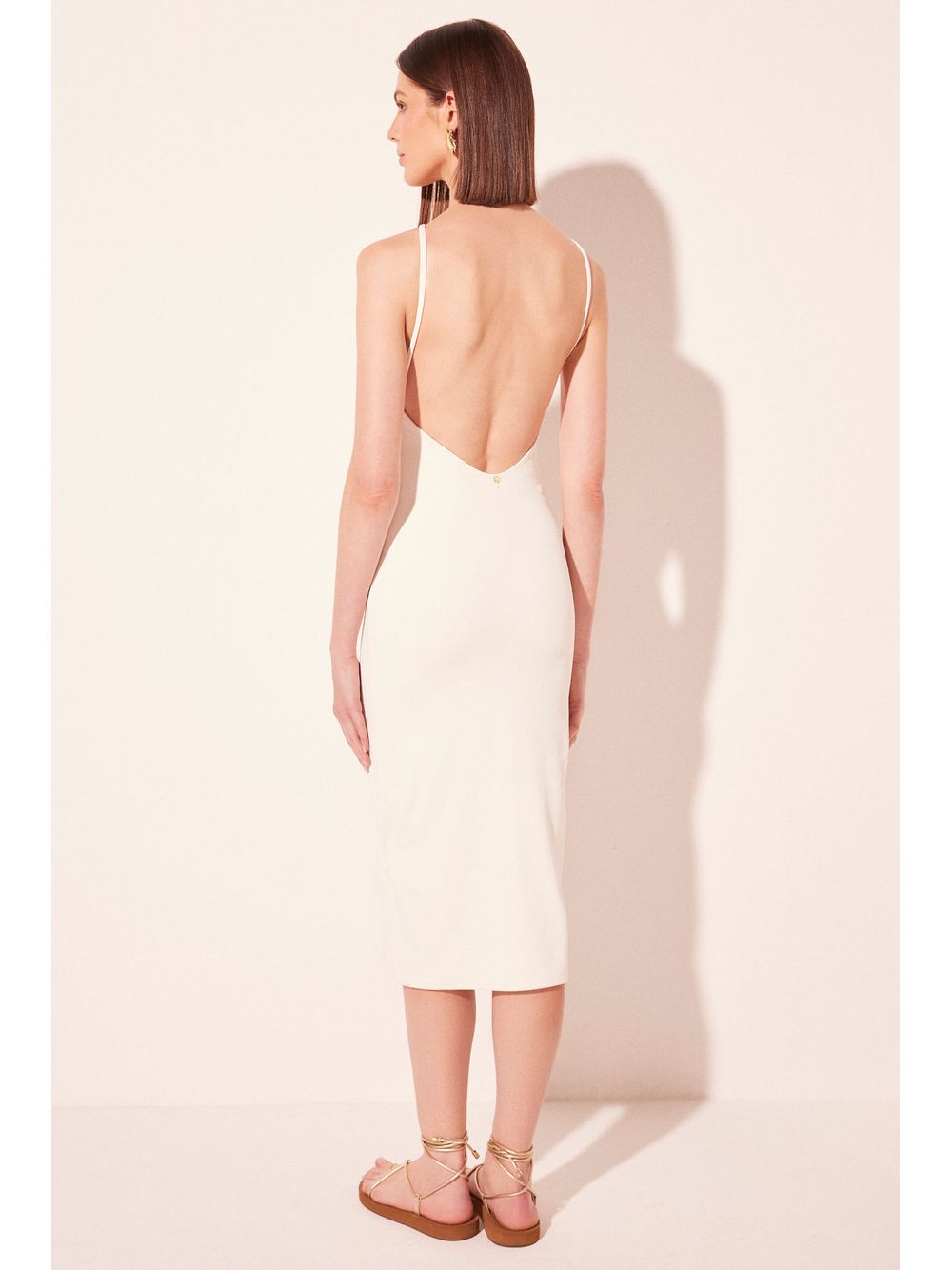 Água de Coco — Vestido Midi Chacal Bordado Branco