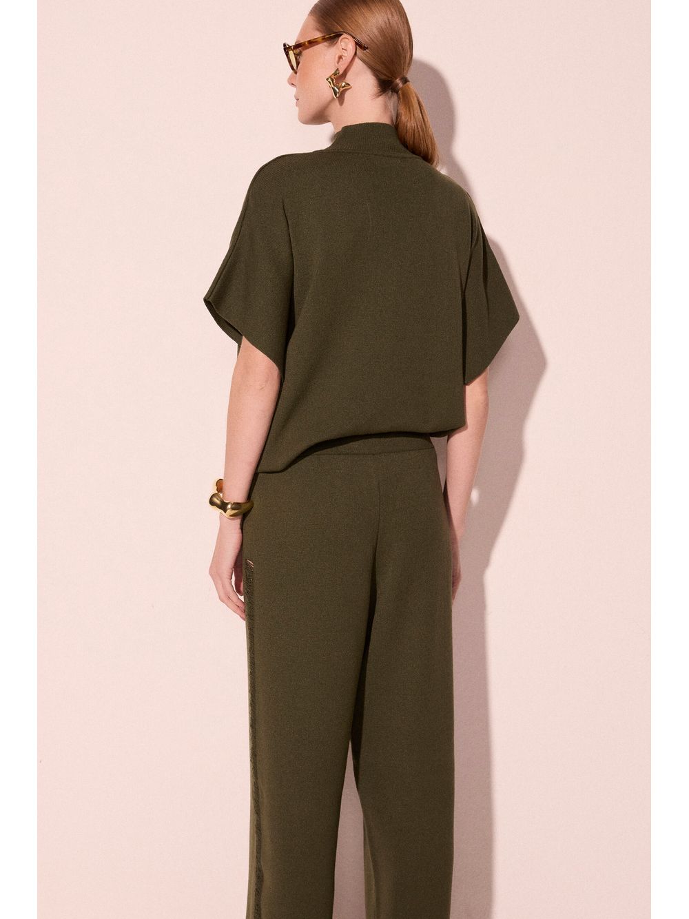 Água de Coco — Calça Reta Humus Verde