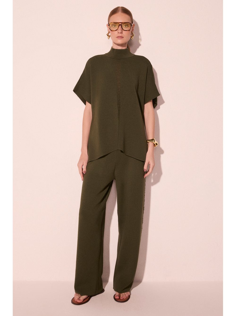 Água de Coco — Blusa Manga Curta Humus Verde