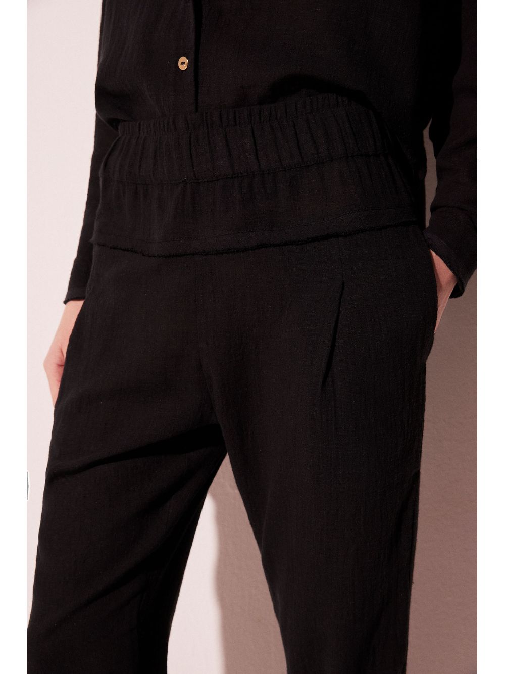 Água de Coco — Calça Slim Fit Sereno Preto