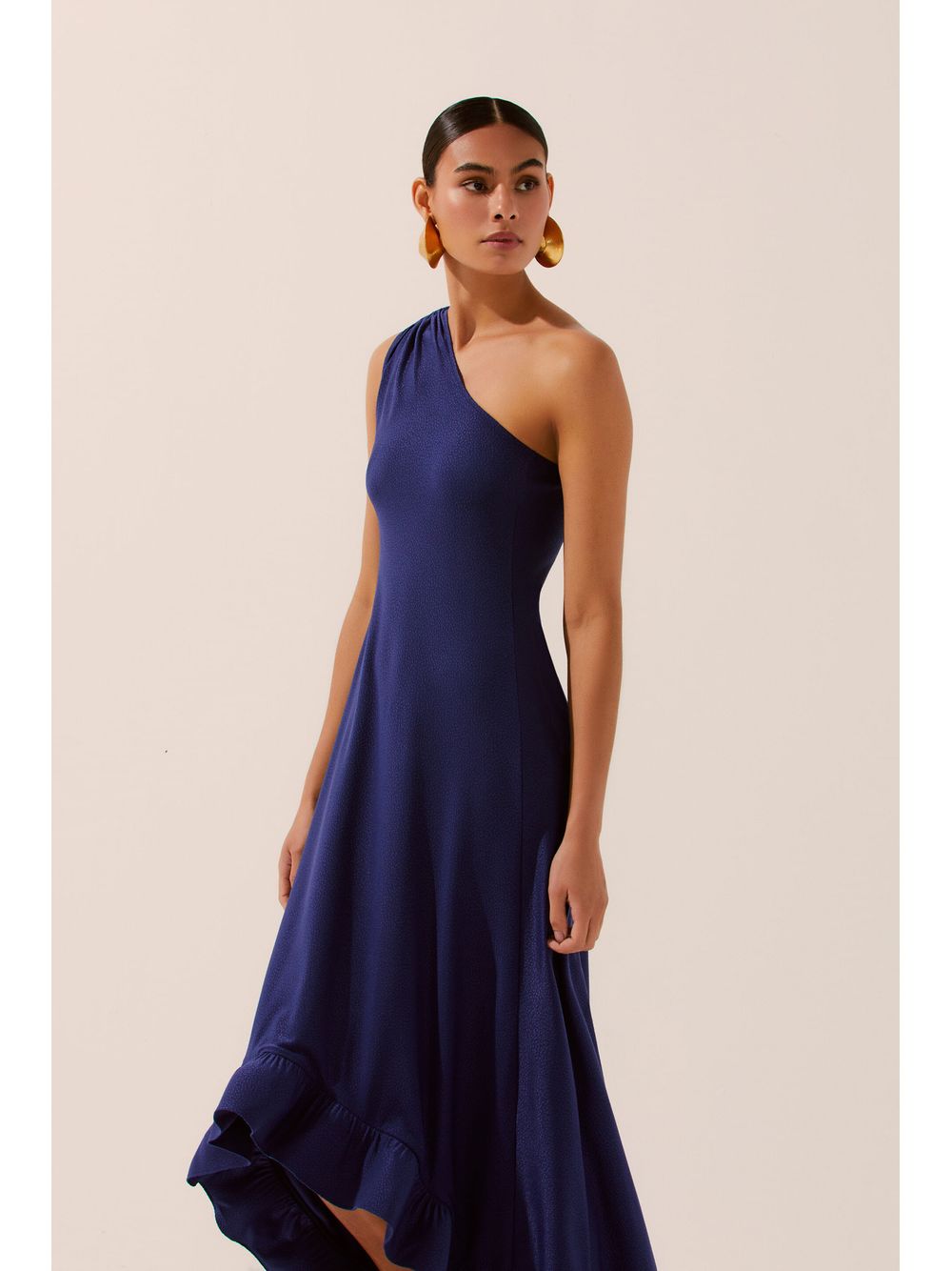 Água de Coco — Vestido Longo Ombro Só Com Babado Ondas Marítimas