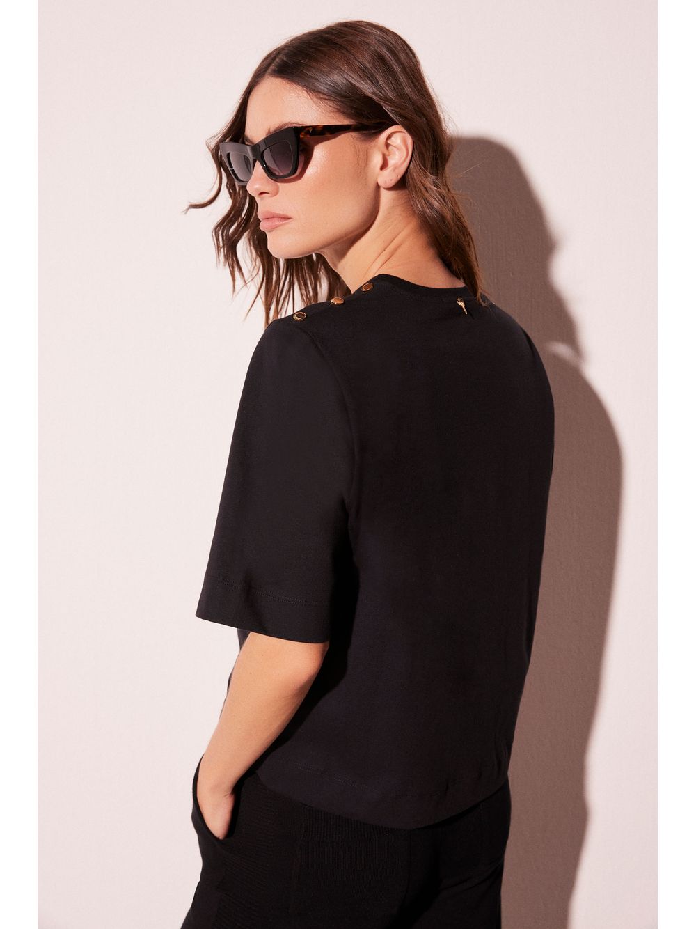 Água de Coco — Camiseta Manga Curta Sereno Preto