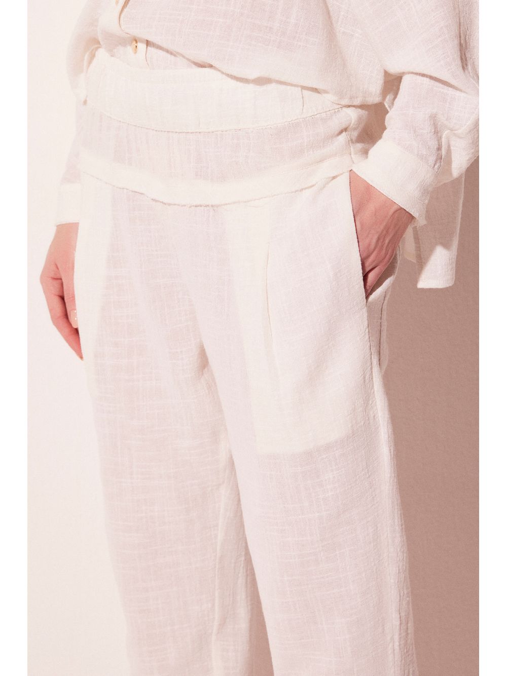 Água de Coco — Calça Slim Fit Sereno Off White