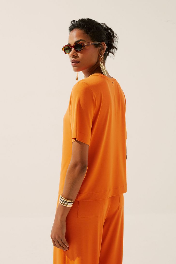 camiseta-manga-curta-orquidea-conforto-131596_4