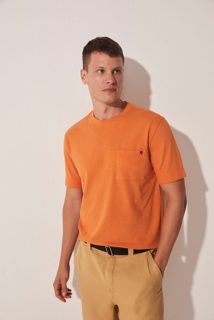 camiseta-manga-curta-com-bolso-entardecer-barcelona-135236_1